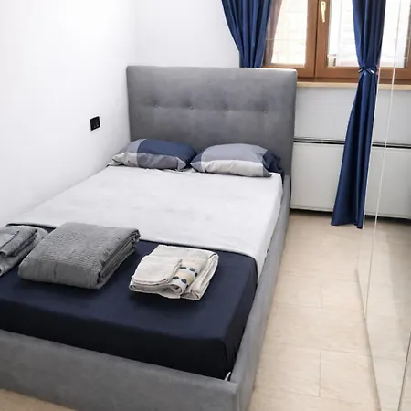 Golden Stay Rome - Mini Golden Room Habitación en casa particular